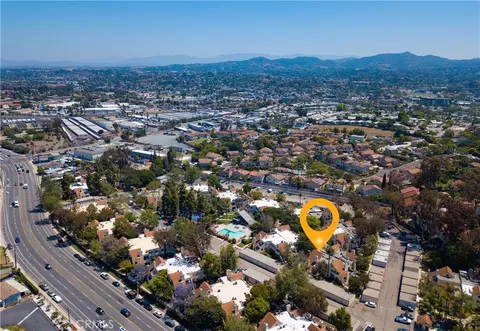 View/Area - 333 N Melrose Dr #E, Vista, CA 92083 photo 3 of 5