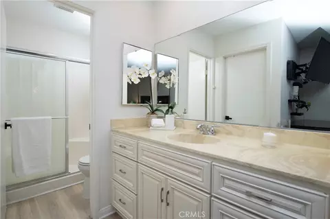 Bath - 333 N Melrose Dr #E, Vista, CA 92083 photo 1 of 2