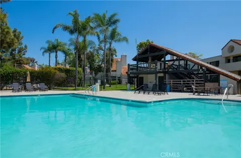 Exterior - 333 N Melrose Dr #E, Vista, CA 92083 photo 2 of 13