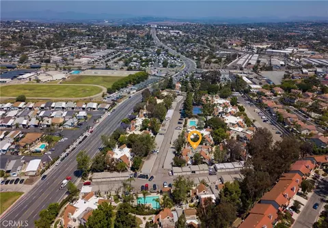 View/Area - 333 N Melrose Dr #E, Vista, CA 92083 photo 2 of 5