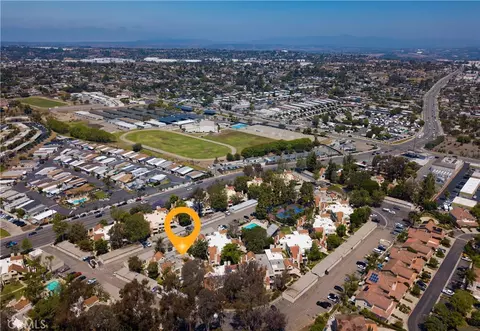 View/Area - 333 N Melrose Dr #E, Vista, CA 92083 photo 4 of 5