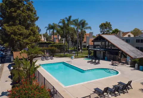 Exterior - 333 N Melrose Dr #E, Vista, CA 92083 photo 13 of 13