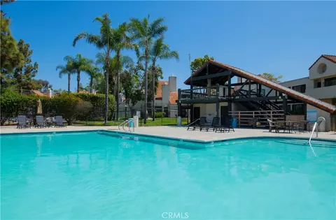 Exterior - 333 N Melrose Dr #E, Vista, CA 92083 photo 2 of 13