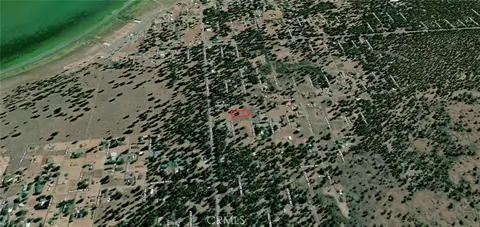 687 Sycamore Dr, Susanville, CA 96130