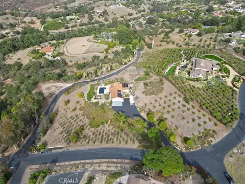 View/Area - 1509 Macadamia Dr, Fallbrook, CA 92028 photo 4 of 15
