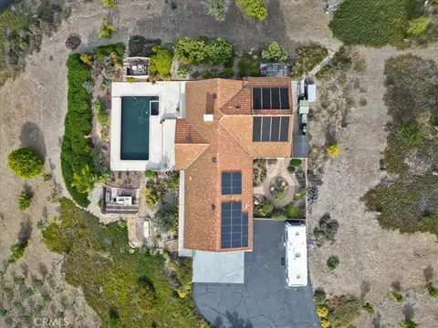 View/Area - 1509 Macadamia Dr, Fallbrook, CA 92028 photo 6 of 15