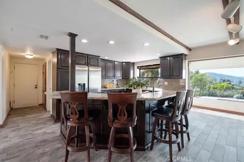 Kitchen - 1509 Macadamia Dr, Fallbrook, CA 92028 photo 5 of 5