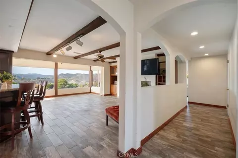 Entry Way - 1509 Macadamia Dr, Fallbrook, CA 92028 photo 1 of 2
