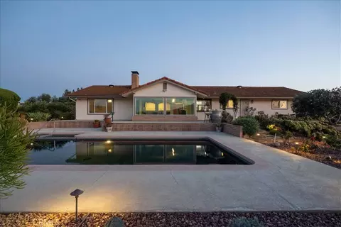 Other - 1509 Macadamia Dr, Fallbrook, CA 92028 photo 1 of 8