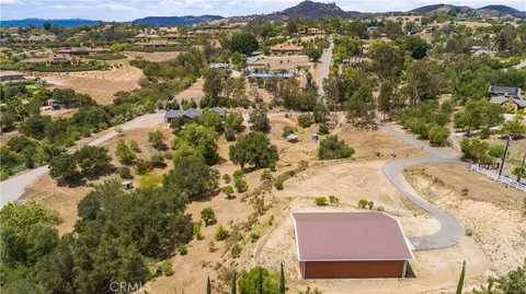 View/Area - 1104 Sierra Bonita, Fallbrook, CA 92028 photo 9 of 9