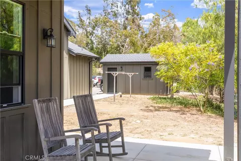 Exterior - 1104 Sierra Bonita, Fallbrook, CA 92028 photo 12 of 17