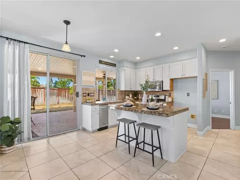 Kitchen - 3323 Avocado Vis, Fallbrook, CA 92028 photo 1 of 4