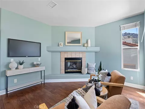 Living - 3323 Avocado Vis, Fallbrook, CA 92028 photo 8 of 8