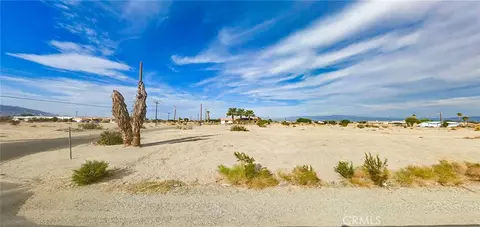 1326 Nile Dr, Thermal, CA 92274