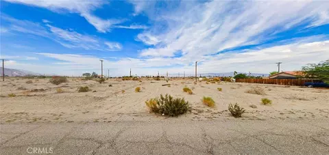 1362 Bering Blvd, Salton City, CA 92274