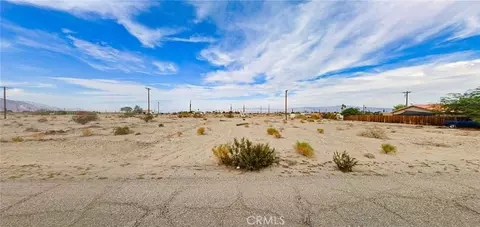 1362 Bering Blvd, Salton City, CA 92274
