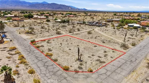 2853 Argus Ave, Thermal, CA 92274 photo 4