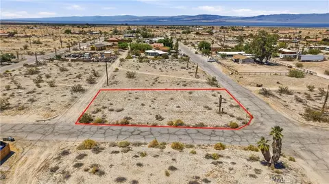 2853 Argus Ave, Thermal, CA 92274 photo 10