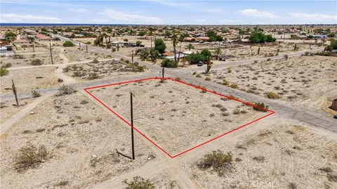 2853 Argus Ave, Thermal, CA 92274 photo 8