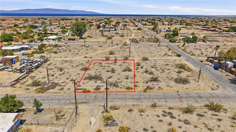 2856 Cerritos Ave, Thermal, CA 92274 photo 8