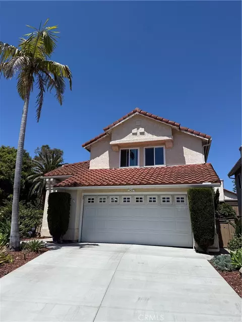 2654 Seacrest Ct, Vista, CA 92081