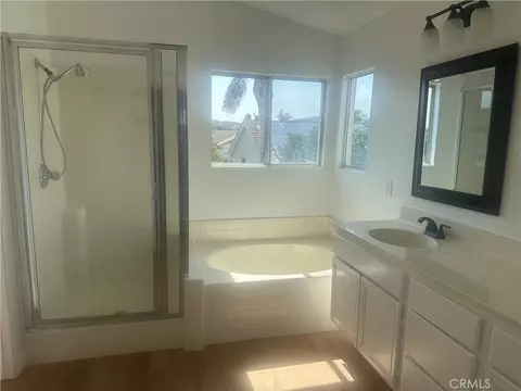 Bath - 230 Del Mesa, Oceanside, CA 92058 photo 1 of 1