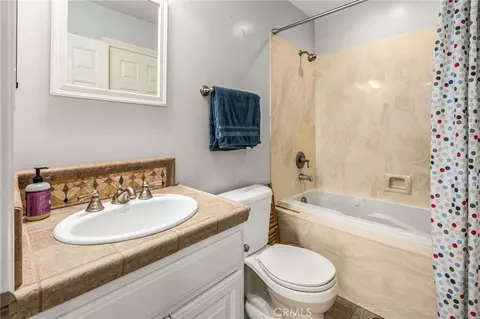 Bath - 23681 Country Villa, Ramona, CA 92065 photo 1 of 1