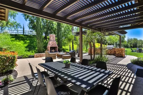Exterior - 39520 Colleen Way, Temecula, CA 92592 photo 8 of 14