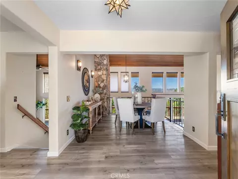 Entry Way - 2248 Mil Sorpresas, Fallbrook, CA 92028 photo 3 of 9