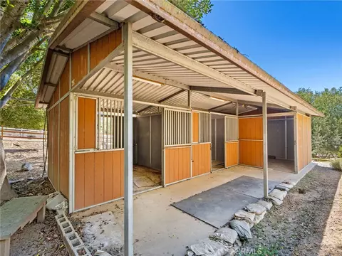 Exterior - 2248 Mil Sorpresas, Fallbrook, CA 92028 photo 5 of 19