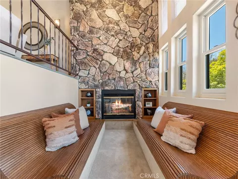 Living - 2248 Mil Sorpresas, Fallbrook, CA 92028 photo 4 of 8