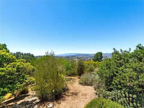 Exterior - 2248 Mil Sorpresas, Fallbrook, CA 92028 photo 15 of 19