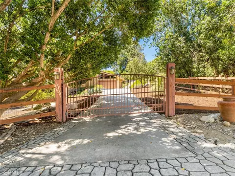 Exterior - 2248 Mil Sorpresas, Fallbrook, CA 92028 photo 19 of 19