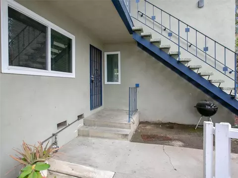 Exterior - 267 Alestar, Vista, CA 92084 photo 3 of 3