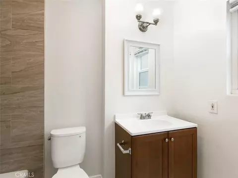 Bath - 267 Alestar, Vista, CA 92084 photo 2 of 3