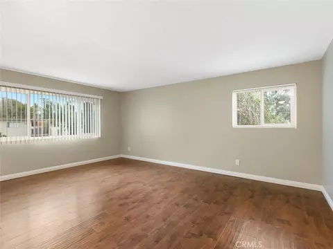 Living - 267 Alestar, Vista, CA 92084 photo 3 of 6