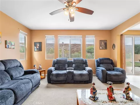 Living - 4106 Lake Cir, Fallbrook, CA 92028 photo 3 of 3