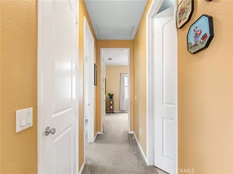 Entry Way - 4106 Lake Cir, Fallbrook, CA 92028 photo 5 of 9