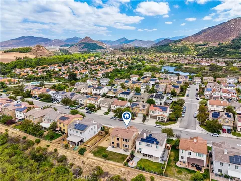 View/Area - 4106 Lake Cir, Fallbrook, CA 92028 photo 3 of 6