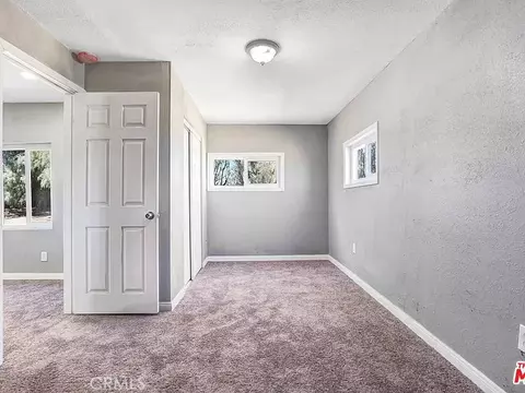 25372 Agate, Barstow, CA 92311 photo 5