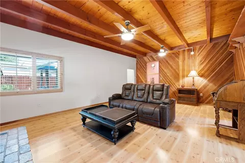 Living - 4114 Citradora, Spring Valley, CA 91977 photo 6 of 8