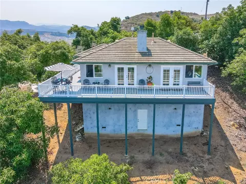Exterior - 2125 Puerto Del Mundo, Fallbrook, CA 92028 photo 1 of 19