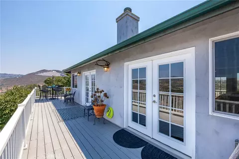 Exterior - 2125 Puerto Del Mundo, Fallbrook, CA 92028 photo 6 of 19