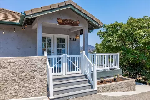 Exterior - 2125 Puerto Del Mundo, Fallbrook, CA 92028 photo 3 of 19