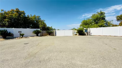 Exterior - 2125 Puerto Del Mundo, Fallbrook, CA 92028 photo 16 of 19