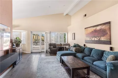 Living - 14433 Maplewood, Poway, CA 92064 photo 1 of 5