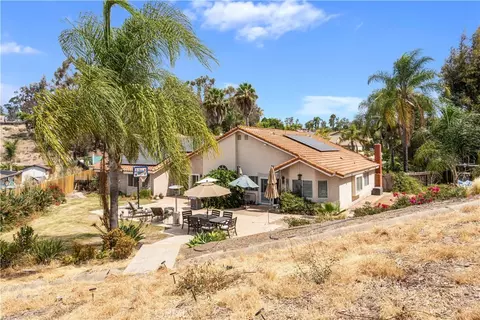 Exterior - 14433 Maplewood, Poway, CA 92064 photo 11 of 18