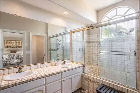 Bath - 14433 Maplewood, Poway, CA 92064 photo 1 of 4