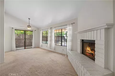 Living - 1811 Woodbrook Ln, Fallbrook, CA 92028 photo 2 of 5