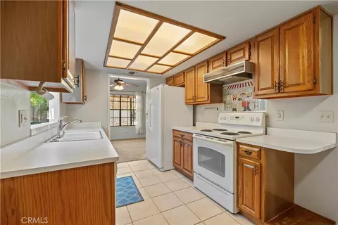 Kitchen - 1811 Woodbrook Ln, Fallbrook, CA 92028 photo 1 of 3
